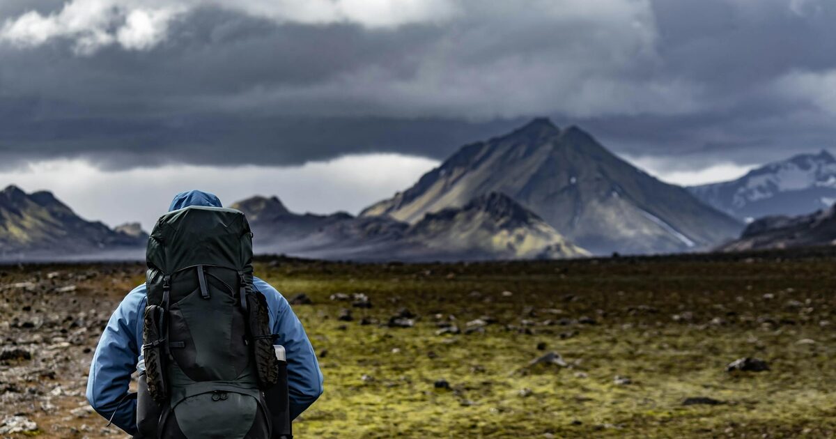 登山装備レンタル、初心者が借りるべき道具は？購入と比べて損しない選び方