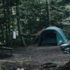 camping hammock forest に関連するアウトドア写真